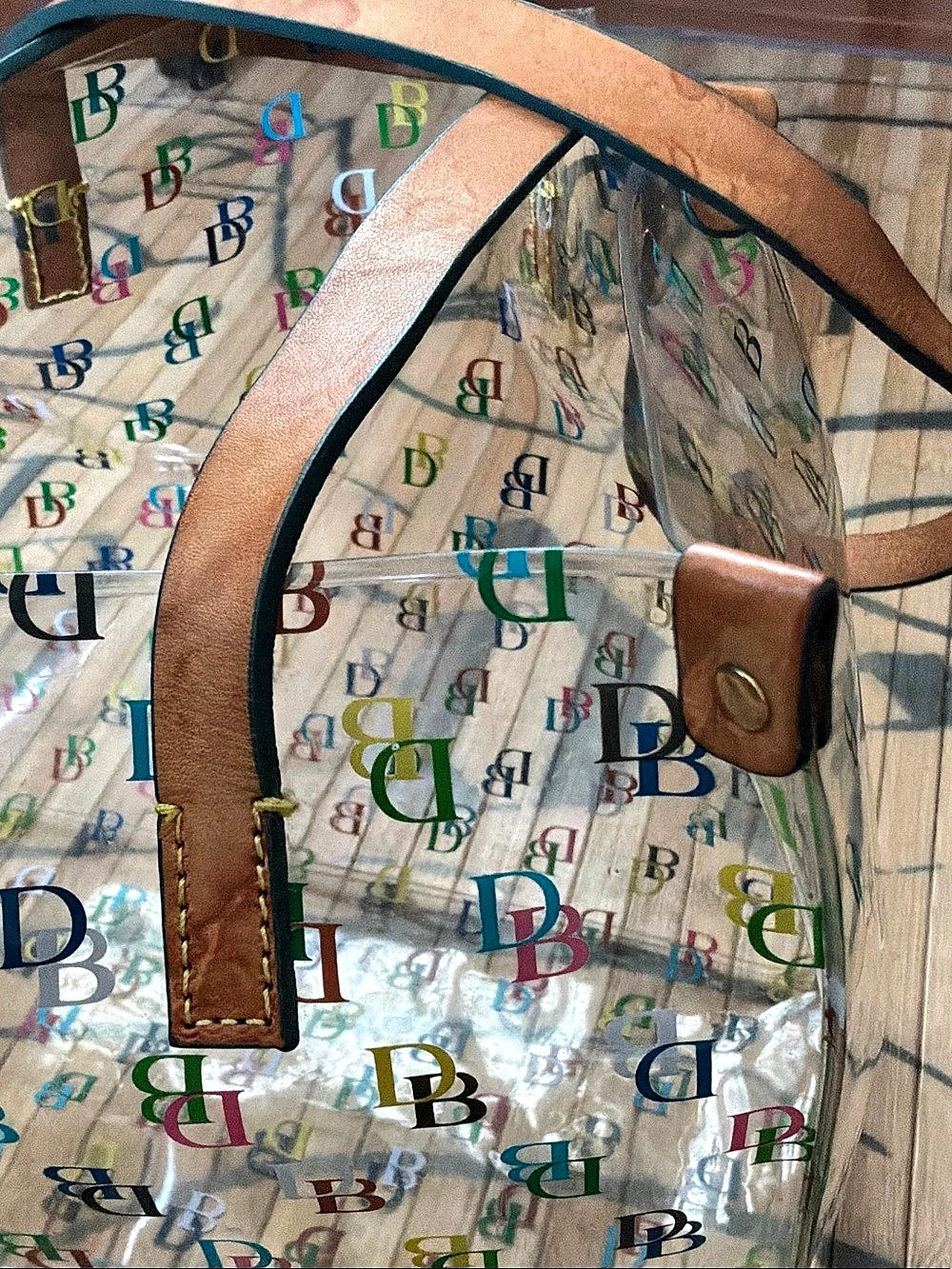 Dooney & Bourke Clear Logo Print Tote Brown Trim - Picture 3 of 4